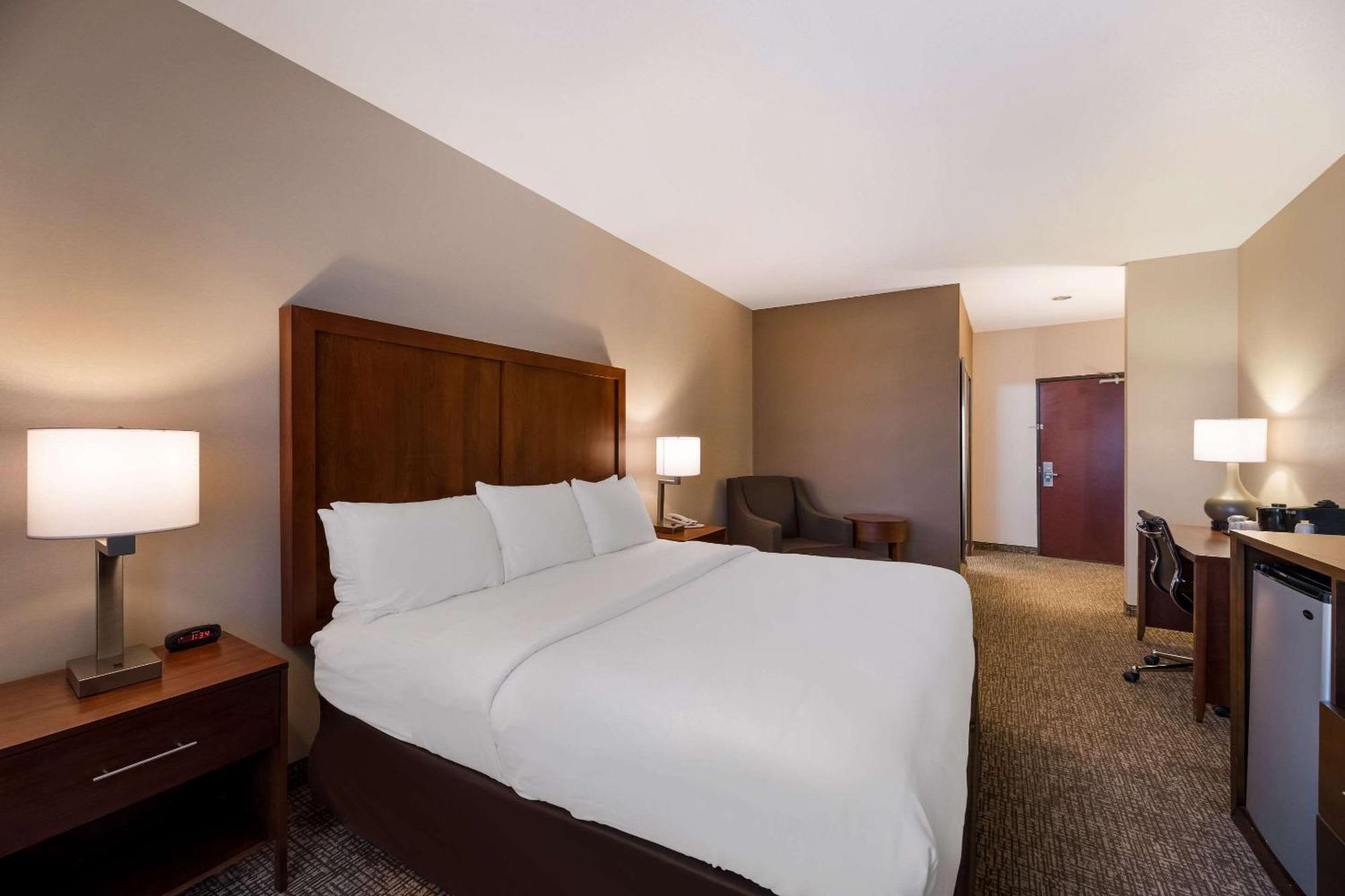 Comfort Inn & Suites Las Vegas - Nellis Exterior foto